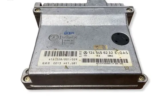Mercedes-Benz E W124 Engine control unit/module 1245456232