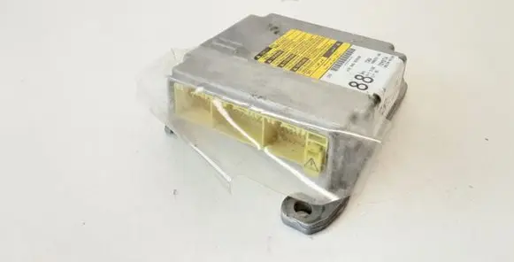 Toyota Avensis T250 Airbag control unit/module 8917005160 208623106