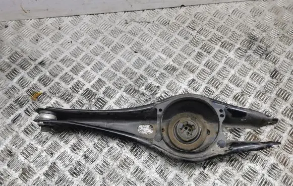 Volkswagen Tiguan Rear upper control arm/wishbone 3Q0505371E