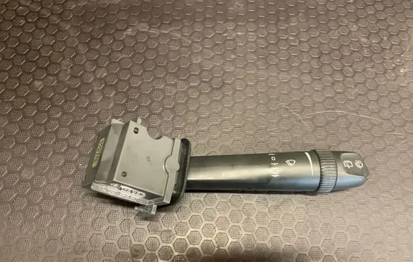 Volvo XC90 Wiper control stalk 8691545 04W02D