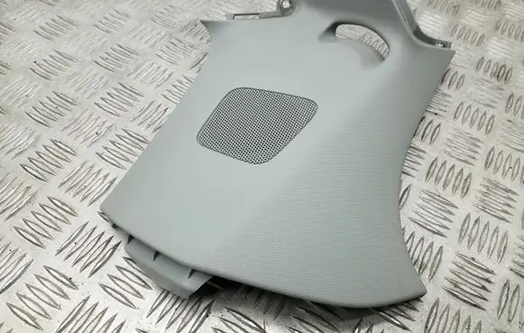 Audi A1 (C) pillar trim 8X3867287A