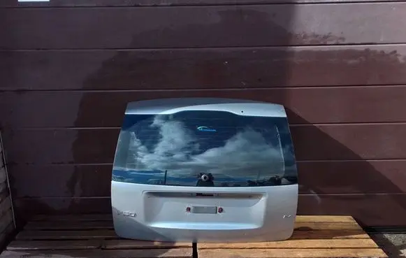 Volvo V50 Tailgate/trunk/boot lid