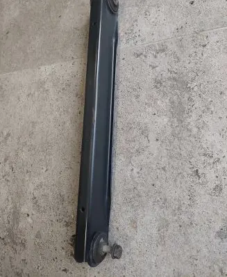 Lincoln Navigator Rear control arm