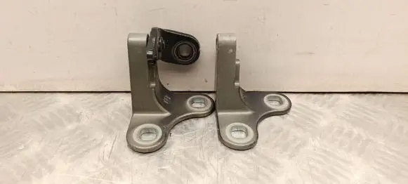 Tesla Model Y Front door hinge set 149749600C
