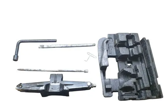 Renault Master III Tool set 8200729741B 8100305 995505679R