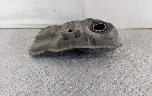 KIA Sportage Fuel tank 31150D7900