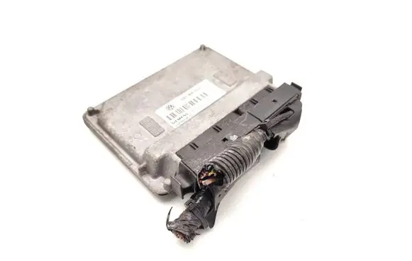Volkswagen Polo IV 9N3 Engine control unit/module 03D906033F 5WP40298