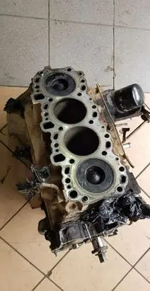 Toyota Hilux (AN10, AN20, AN30) Engine block 