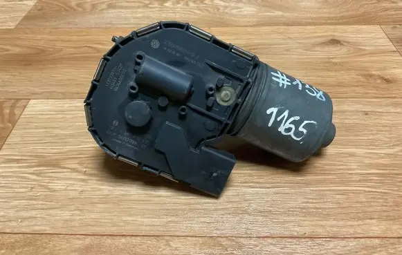 Volkswagen PASSAT B6 Wiper motor 3C1955119B 1137328334 1397220532