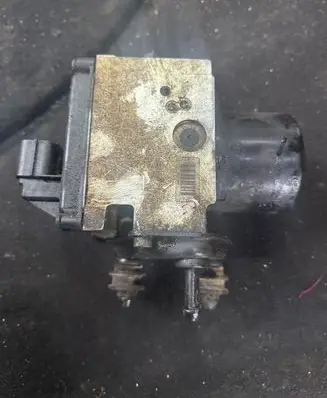 Volkswagen PASSAT B6 ABS Pump 3C0614095P 16027201 46027001A
