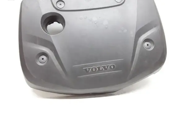 Engine cover (trim)