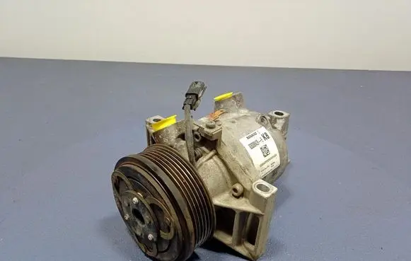 Chevrolet Express Air conditioning (A/C) compressor (pump) 926008942R
