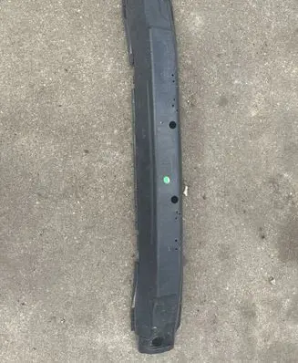 Volvo C30 Front bumper mounting bracket