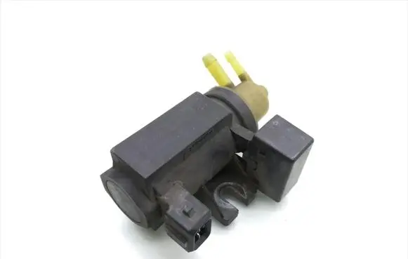 Opel Corsa D Vacuum valve 55573801 70365300