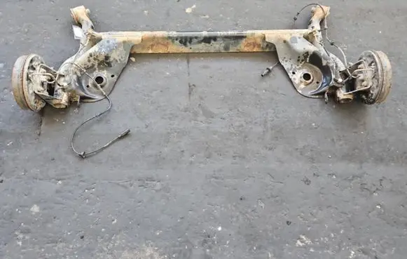Rear axle beam