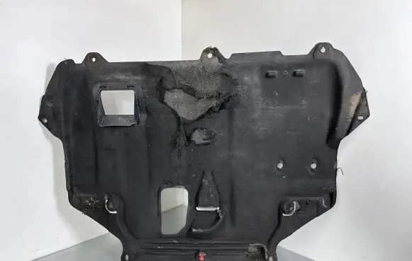 Ford C-MAX II Engine splash shield/under tray