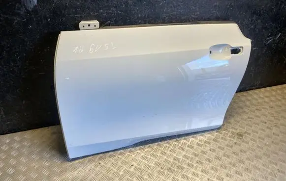 BMW 2 F46 Front door