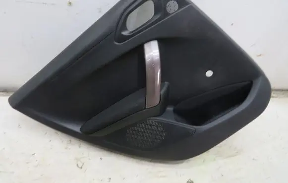 Peugeot 2008 I Front door card panel trim GMAUTO4574097