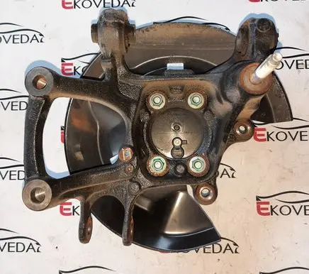 Mazda 3 III Rear wheel hub B45A2615X K4233