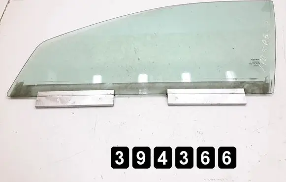 Volvo V70 Front door window glass four-door e243r001106