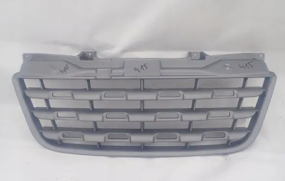 Renault Master III Front bumper upper radiator grill