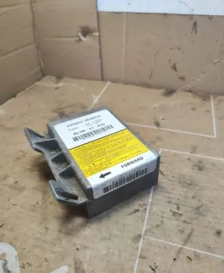 Mazda 323 F Airbag control unit/module BC1M57K30