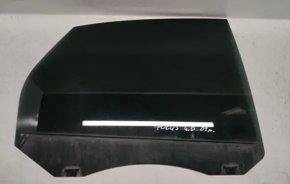 Ford Focus Rear door window glass