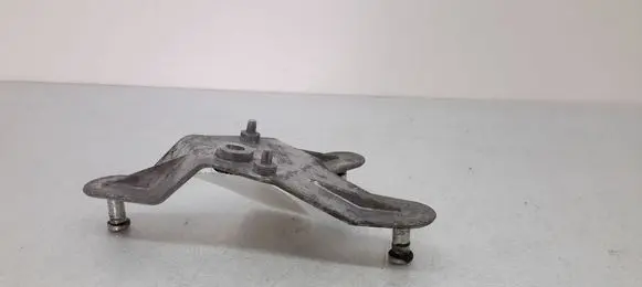 Mercedes-Benz E W211 ABS pump bracket A2114310340