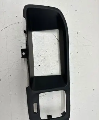 Volvo S60 Dash center air vent grill 30791675