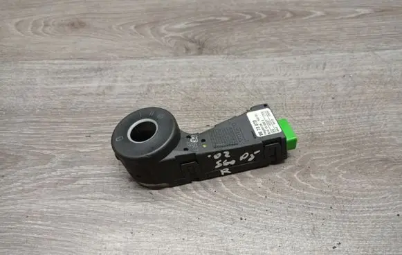Volvo S60 Ignition lock contact 510130020 8673073 060597177
