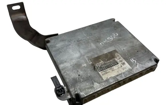 Lexus RX 300 Engine control unit/module 8966148550 2750006401