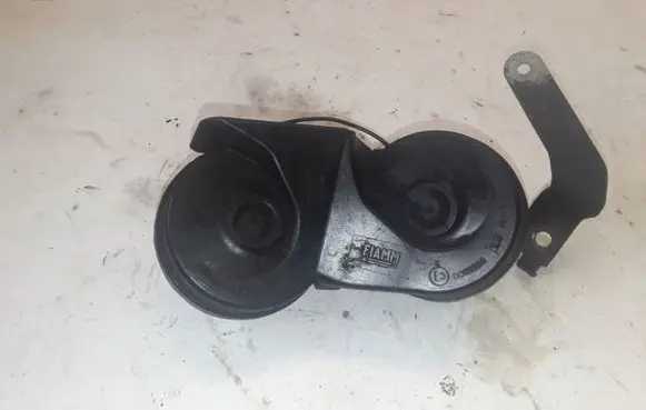 Opel Insignia A Horn signal E30055306