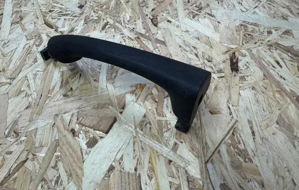 Rear door exterior handle