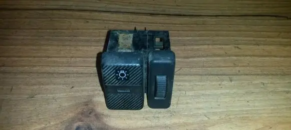 Volkswagen PASSAT B3 Light switch 357941531 Nenustatyta