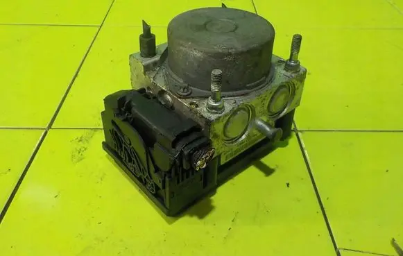 Suzuki SX4 ABS Pump 0265800708