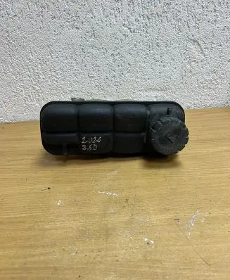 Mercedes-Benz C W202 Coolant expansion tank/reservoir 2035000049 F1449
