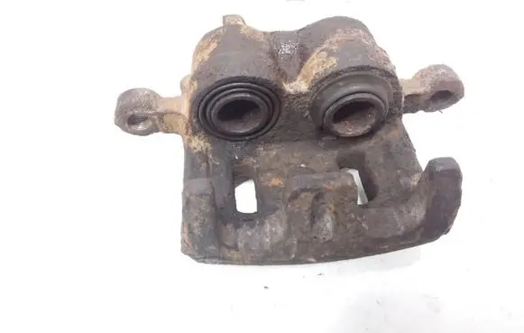 Mitsubishi Pajero Sport I Front brake caliper