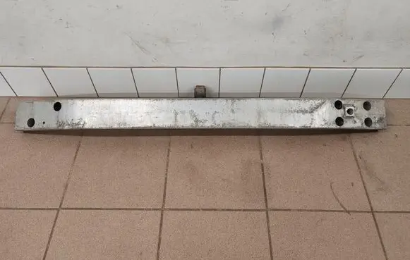 Nissan Note (E11) Front bumper cross member