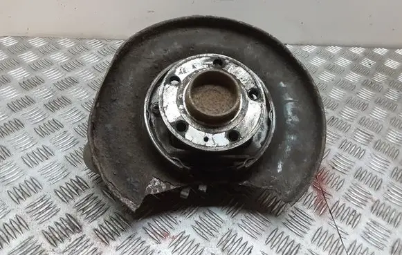 Volvo V70 Rear wheel hub