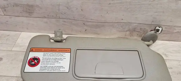 Opel Antara Sun visor 
