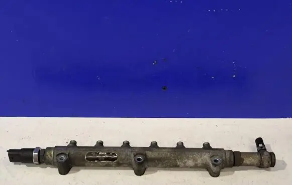Volvo V70 Fuel main line pipe 0445215010 8658252
