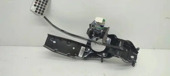 Ford S-MAX Brake pedal 7G9N2D094LB