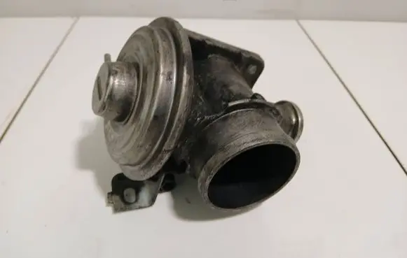 BMW 3 E46 EGR valve 778545204