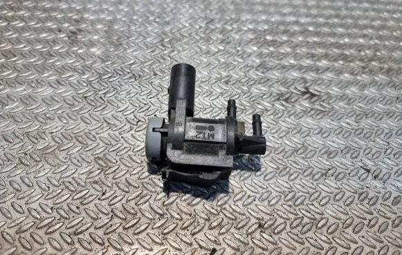 Volkswagen Caddy Turbo solenoid valve 1K0906283A