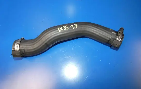Hyundai ix35 Engine coolant pipe/hose