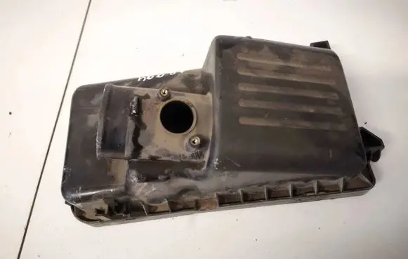 Toyota Corolla E120 E130 Air filter box 