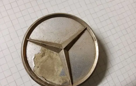 Mercedes-Benz E W210 Original wheel cap 2204000125