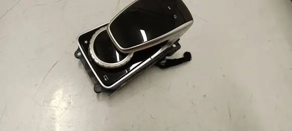 Mercedes-Benz GLS X166 Head unit multimedia control A1669004819