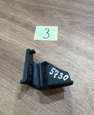 BMW 3 F30 F35 F31 Headlight/headlamp mounting bracket 7235538