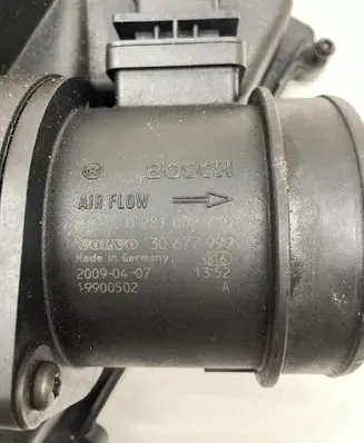 Volvo S60 Mass air flow meter 30677999 0281002730 6893739